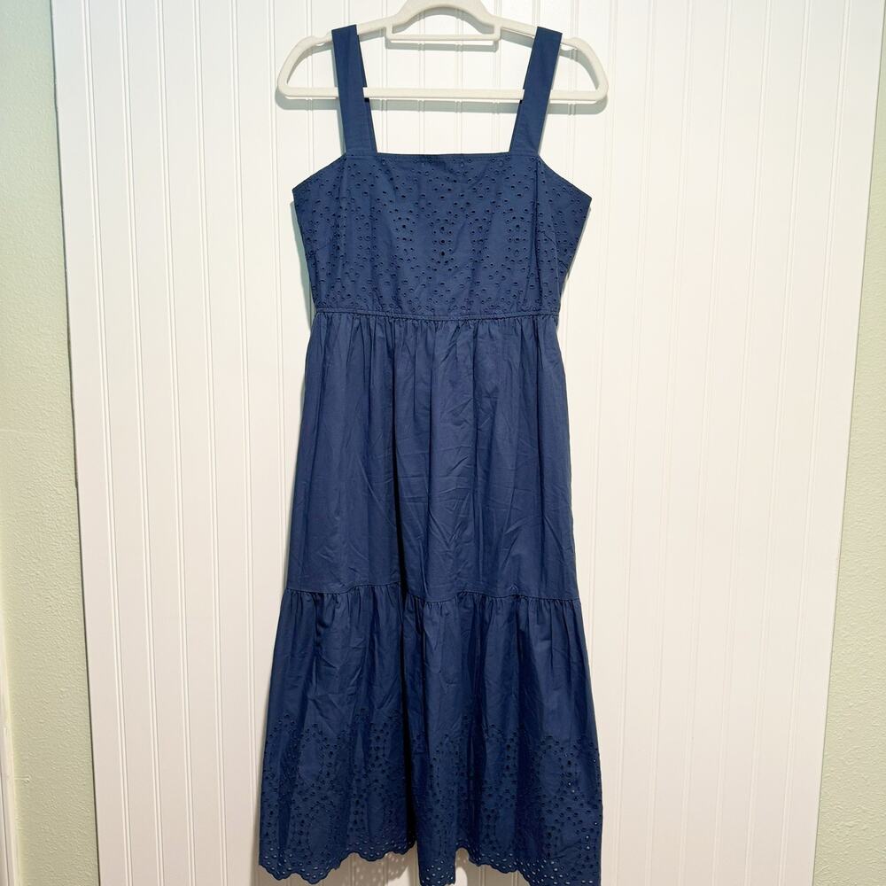 Uniqlo Blue Cotton Embroidered Smocked Eyelet Lace Dress NEW Size Medium - Picture 2 of 8